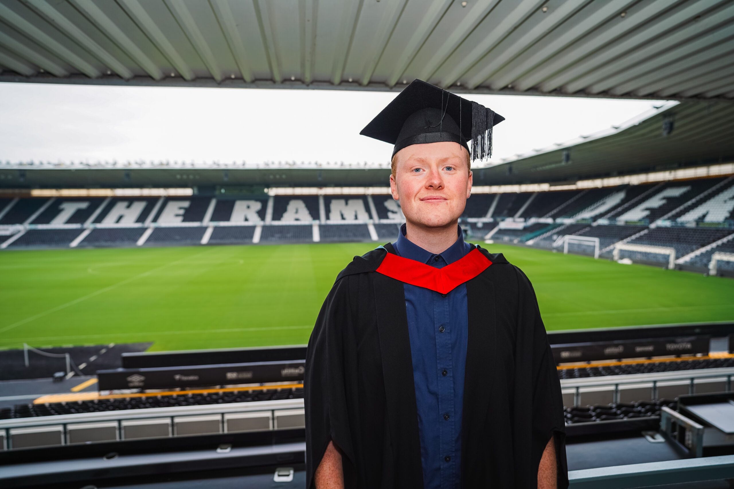 derby university graduation at pride park